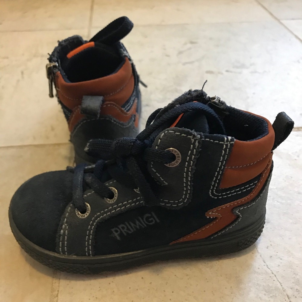 Primigi boy booties